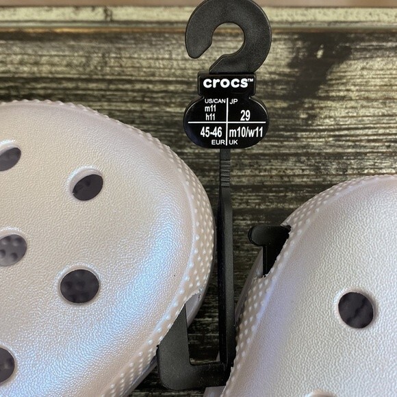 Crocs Women’s Gray Slip On Classic Clog Shoes 11 NEW - Picture 5 of 7